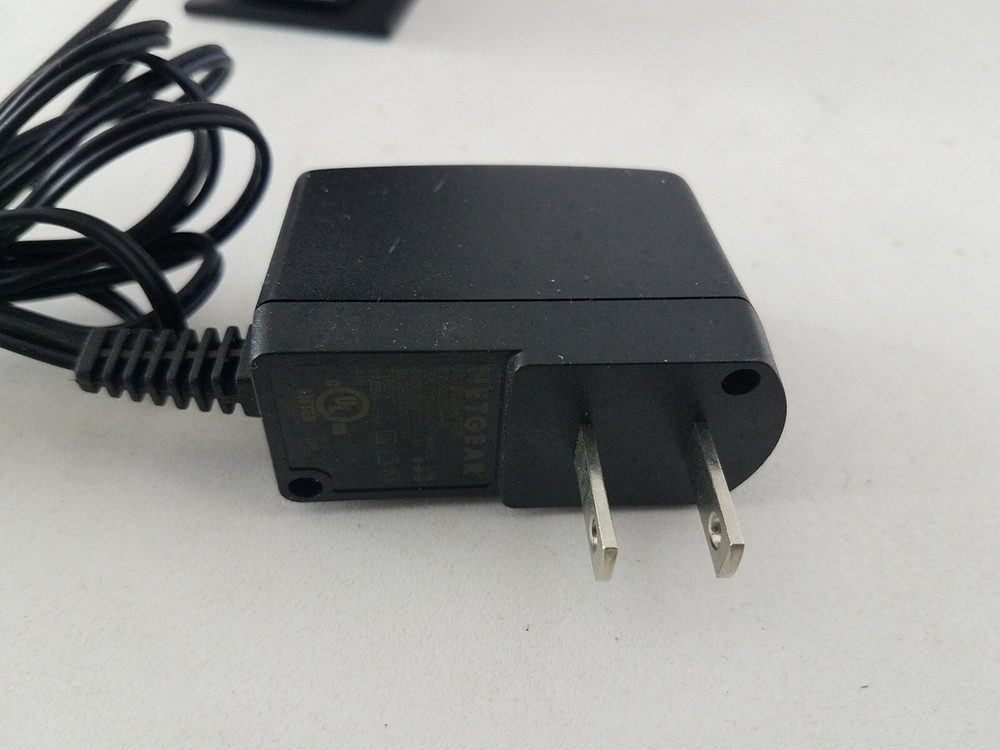 Netgear N300 Wifi Router WNR2000v5