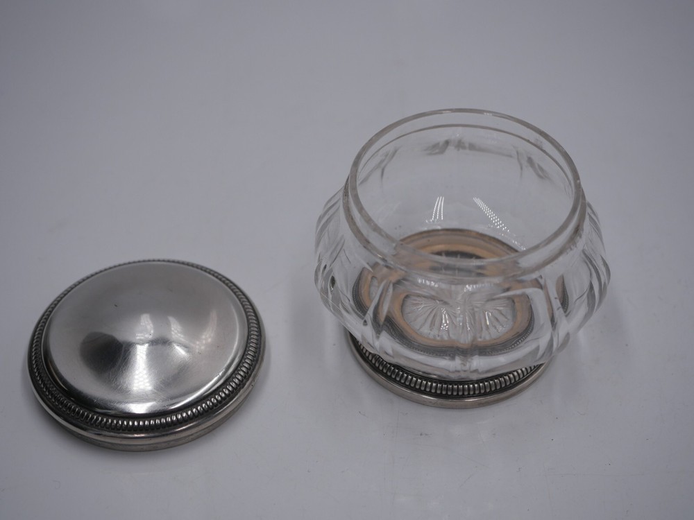 BEAUTIFUL SOLID SILVER POINCON MINERVA AND GLASS BOX