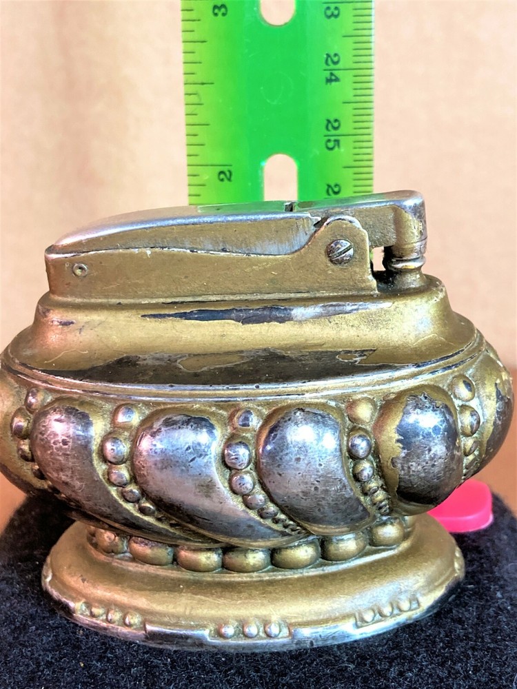 Vintage "CROWN" Table Lighter by Ronson, 3 Inches Long,