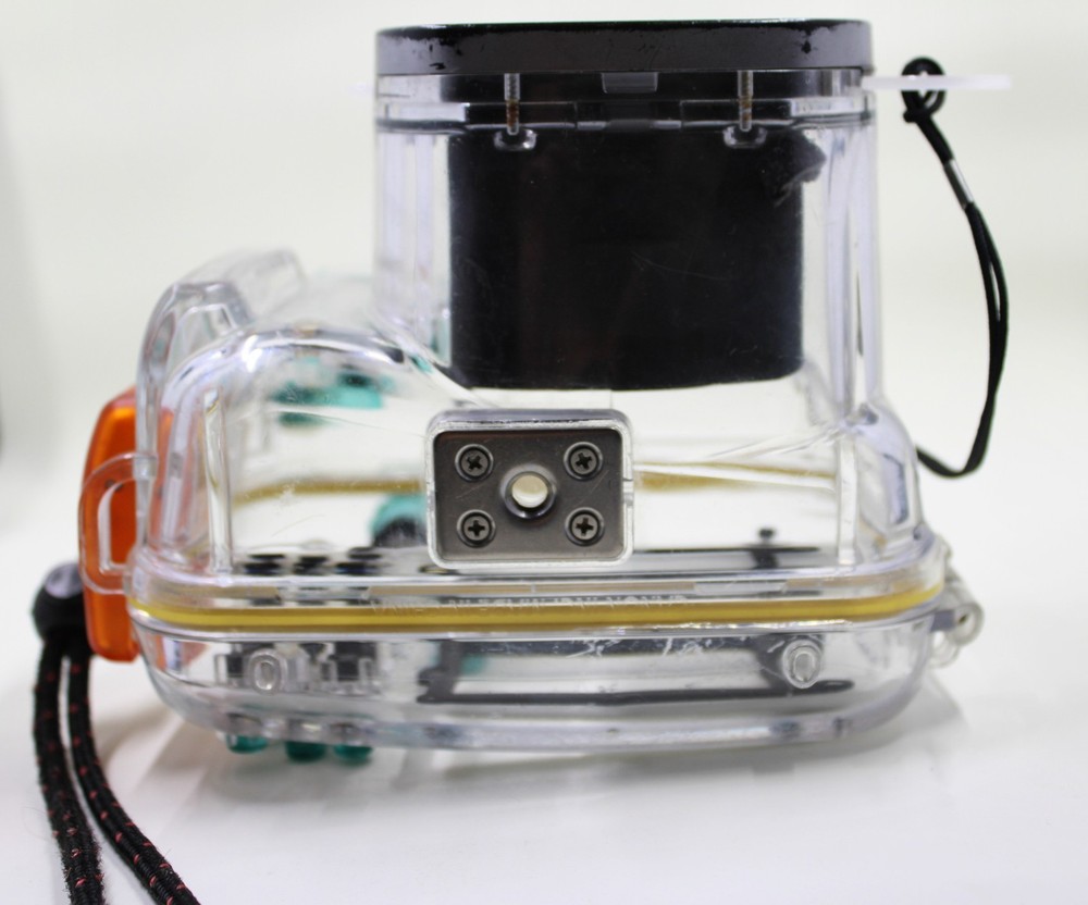 Canon WP-DC18 Waterproof Case for PowerShot A650 IS Digital Camera 130ft