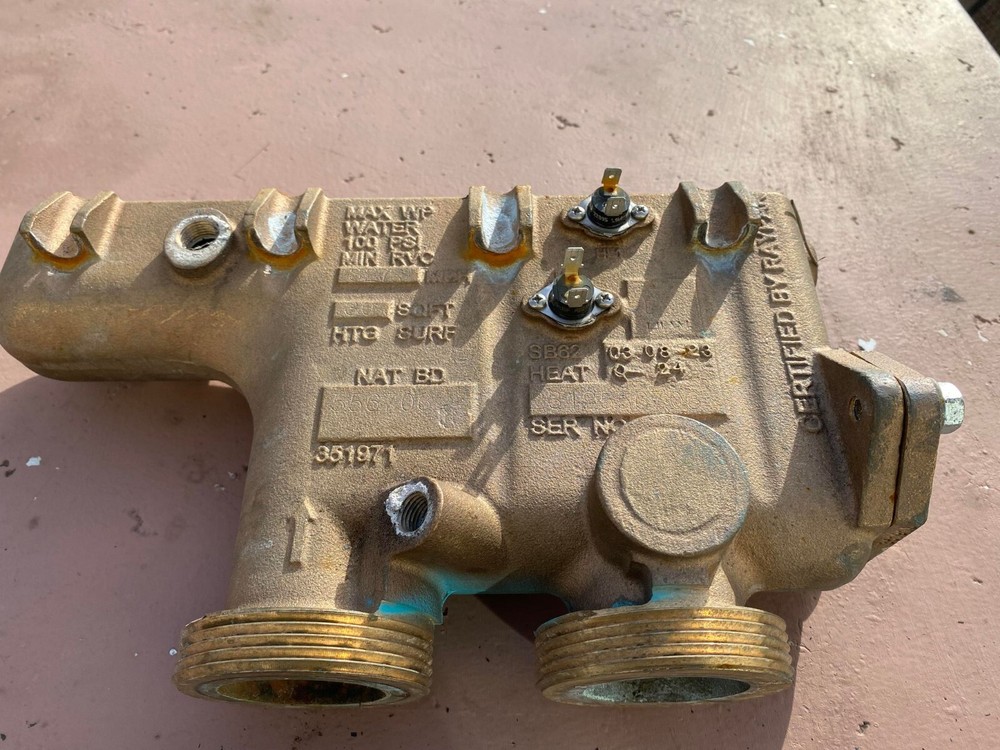 Raypak pool heater 206 266 406 Inlet/Outlet Header Brass