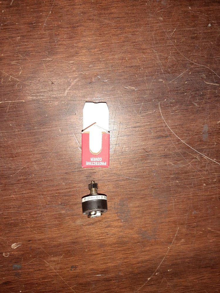OHMITE E-250-L01 Rheostat 250 ohm with locking shaft.