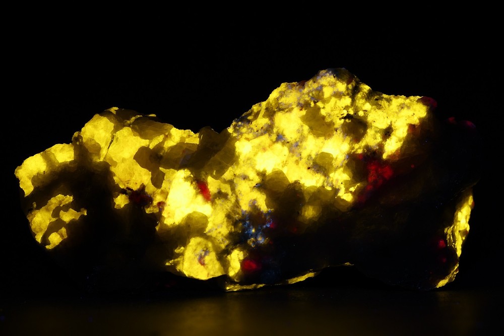 Fluorescent Ruby, Scapolite from China