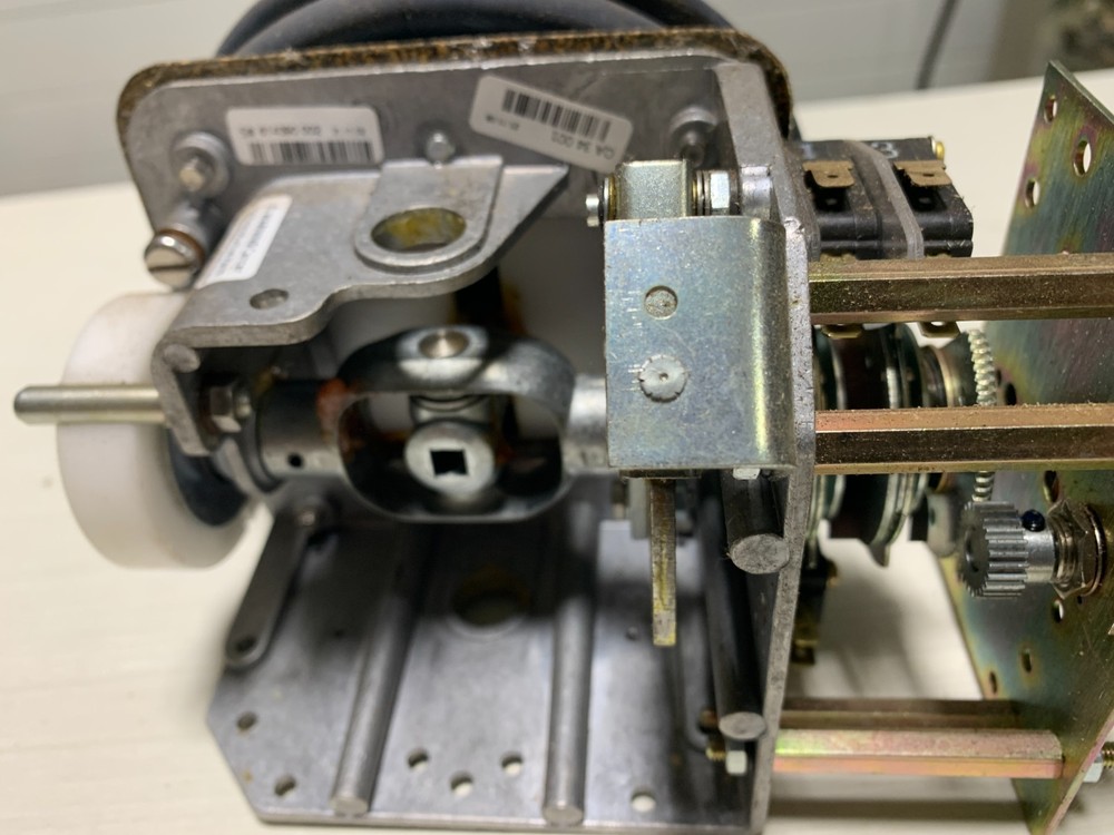 OEM Controls Joystick JS2M10555