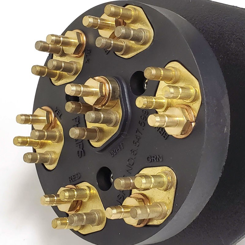 Phillips 16-7602-28 7-Way 28-pin Solid Pins w/o Circuit Breakers Socket Breaker