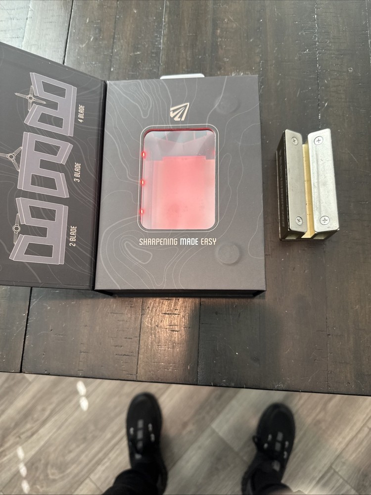 I cut Easy Sharpener BroadHead Sharpener