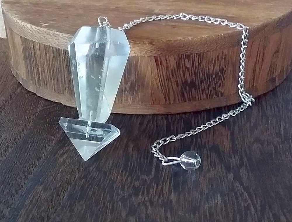 CRYSTAL Dowsing PENDULUM,  Pyramid Dowsing Pendulum, Geometric Pendulum