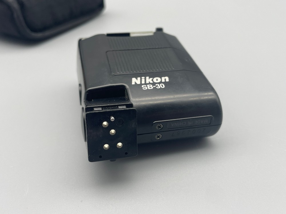 Nikon Speedlight SB-30 Shoe Mount Flash