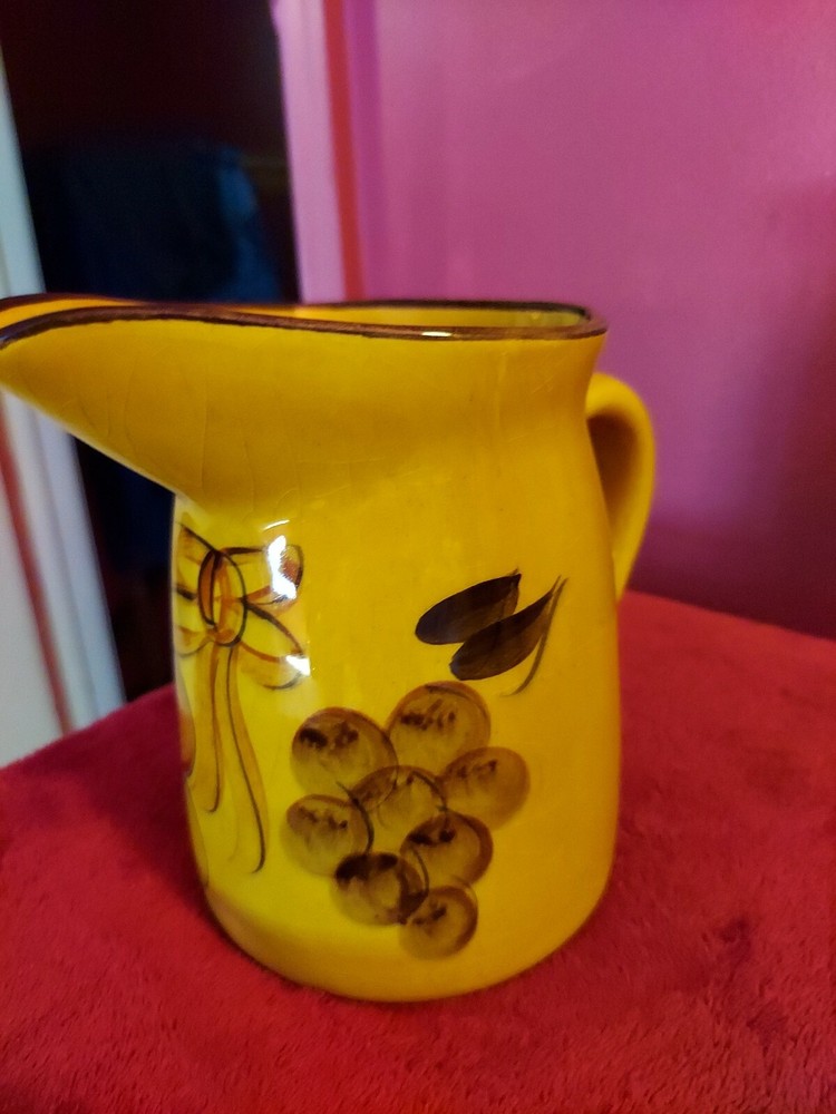 Accent Pitcher