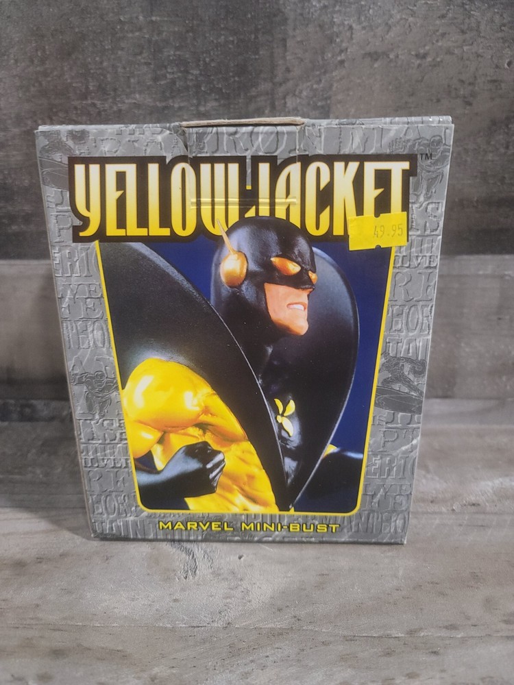 Marvel Bowen Mini-Bust Yellow Jacket GOLD EDITION #1809/2000