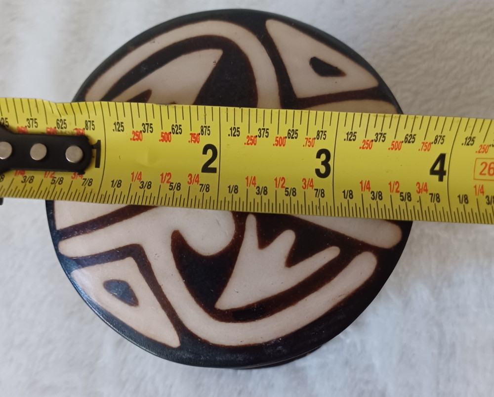 Peruvian Chulucanas Lidded Pottery Jar Signed 3.5"