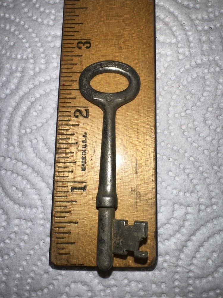 Antique Sargent Skeleton Key #8 Solid Barrel