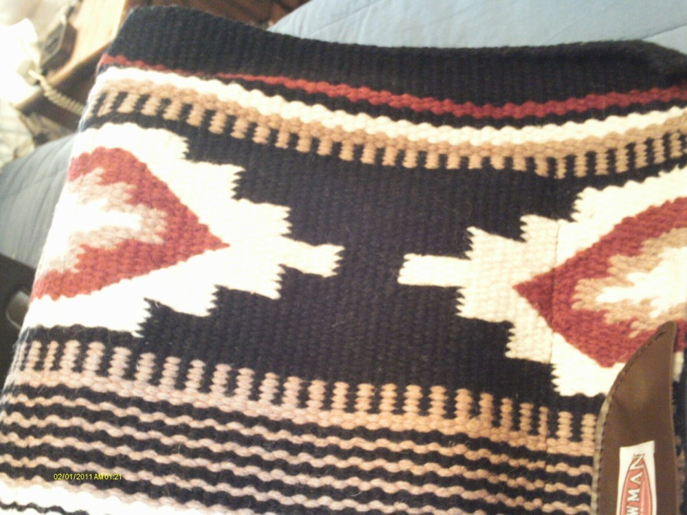 Saddle Pad Showman Memory Foam Aztec Pattern , Black,Tan Red and Cream,