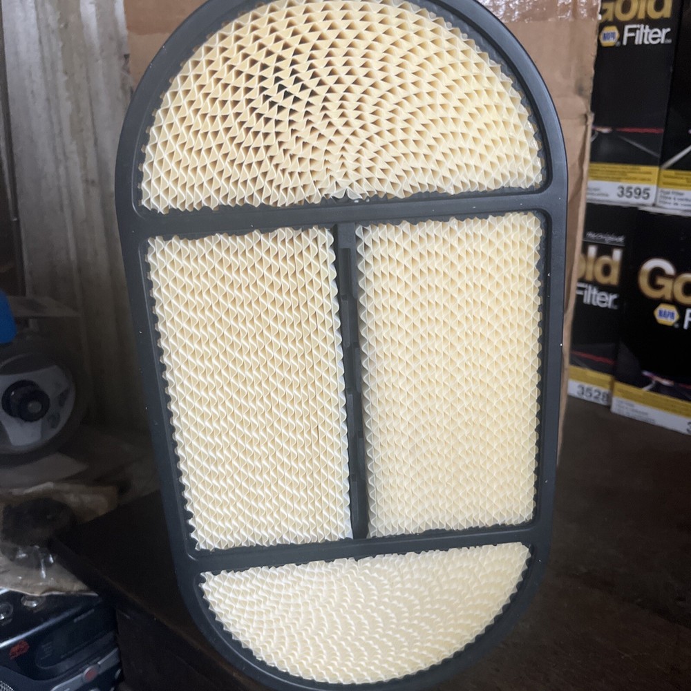 NOS Baldwin CA5369 Air Filter