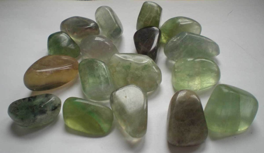 Fluorite - 1 Pound - 17 Large Tumbled Stones rt44
