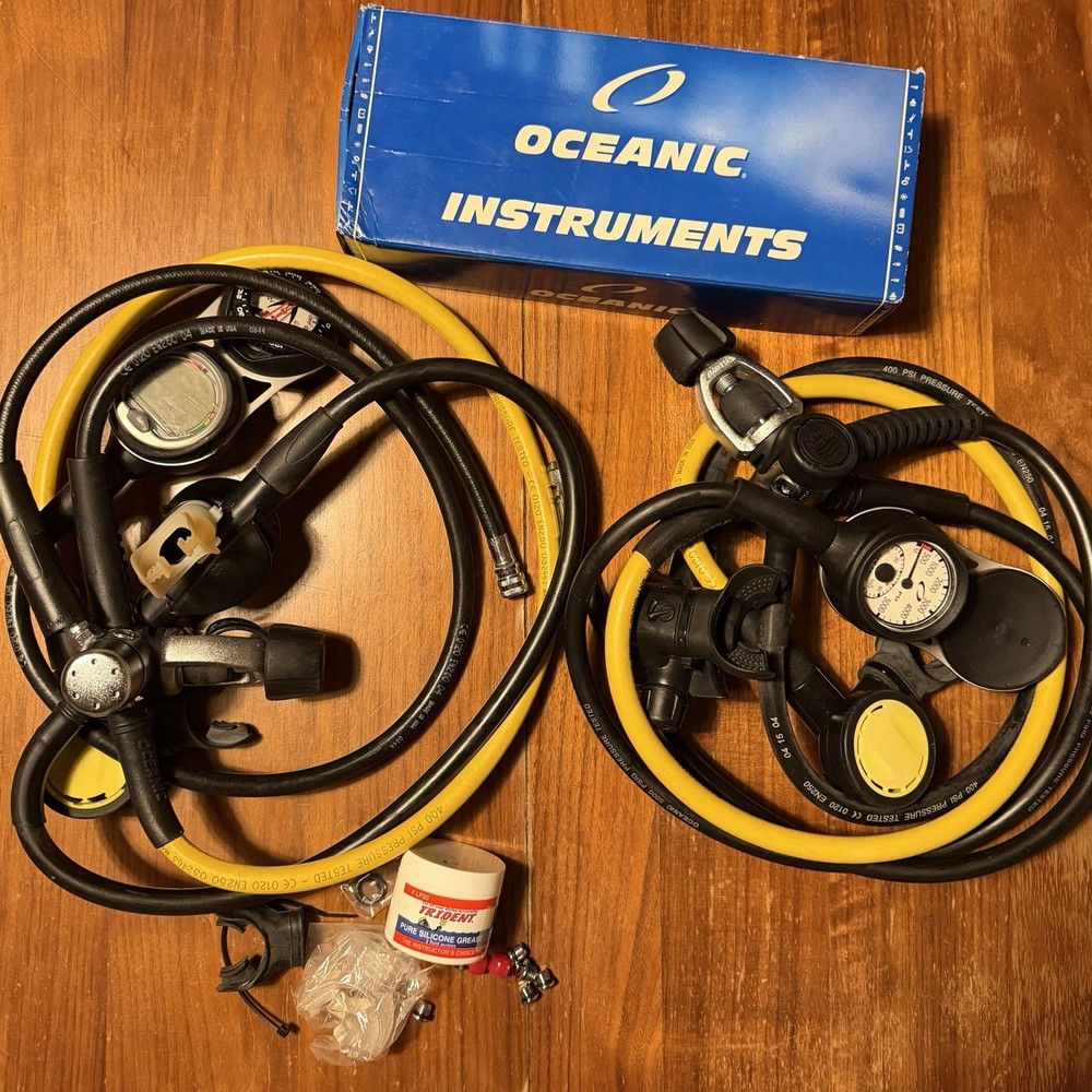 Two Oceanic Versa Pro Air/Nitrox Scuba Diving Computers & Regulator Octopus Rigs