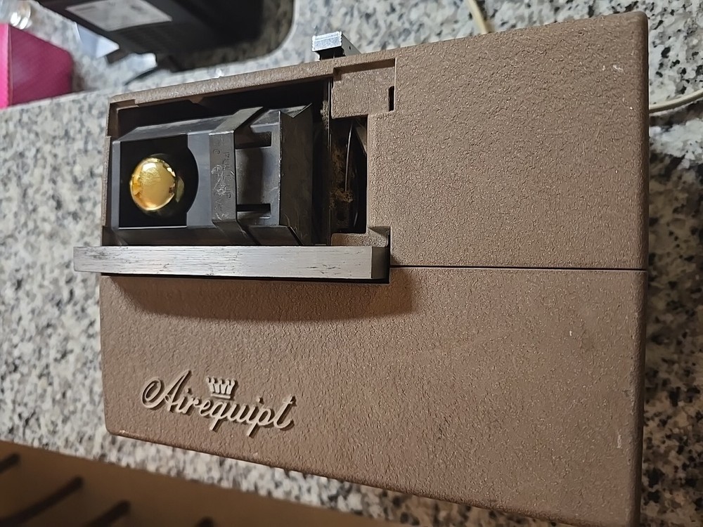 Airequipt Superba 44 Slide Projector Fan And Light Work, MISSING Light Cover