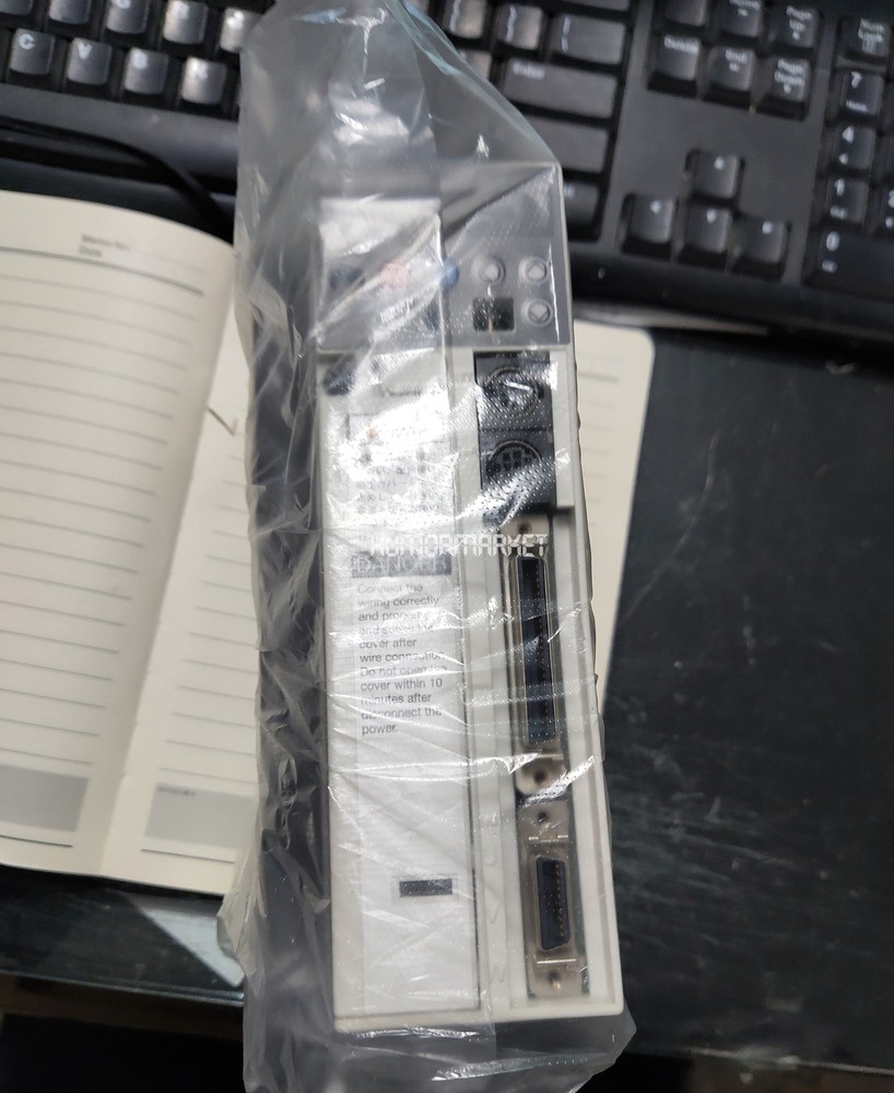 ONE PANASONIC AC SERVO DRIVER MSDA021A1A NEW