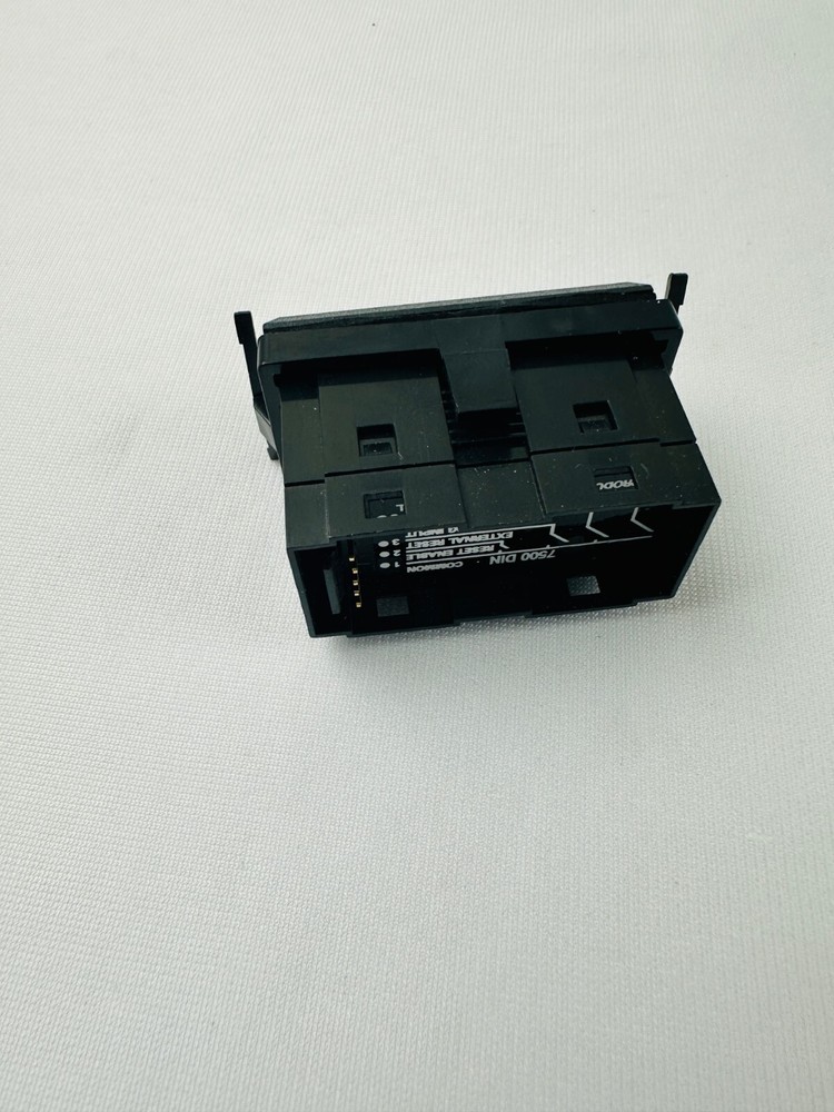 Trumeter 7500DIN 8 Digit LCD Timer