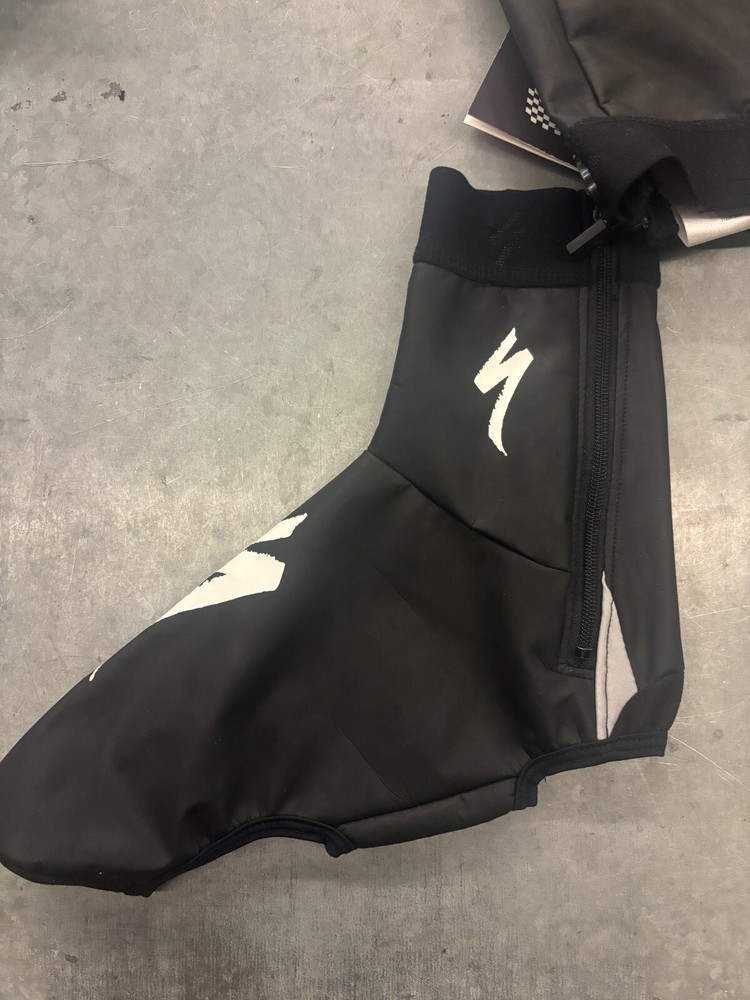 SPECIALIZED SHOE COVER