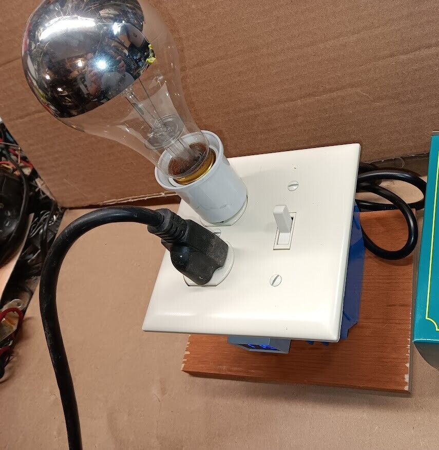 Dim Bulb Tester for Amplifiers current limiter *INCLUDING 60W bulb & METER*