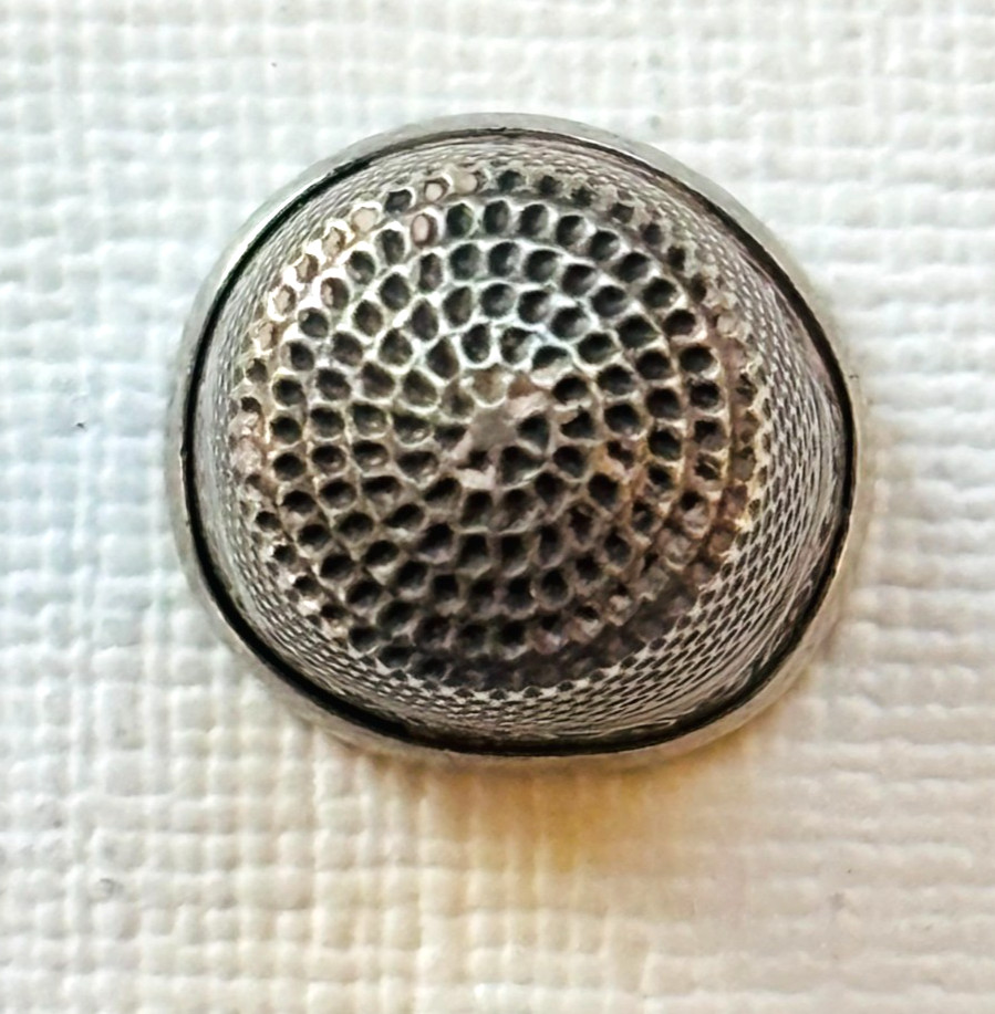 Antique Sterling Silver Thimble Size 4