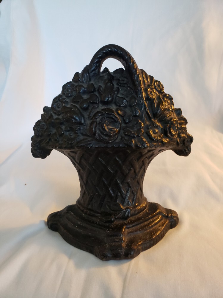 Vintage cast iron flower basket doorstop 9"