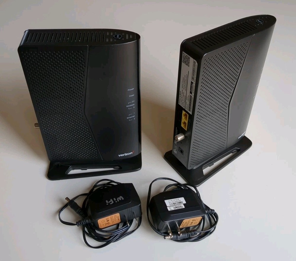 2 Actiontec WCB6200Q Wireless Network Extender Verizon WiFi