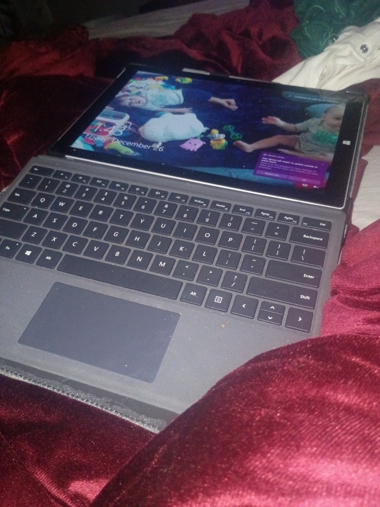 Microsoft Surface Pro Silver Tablet/Laptop Wi-Fi Touchscreen Keyboard