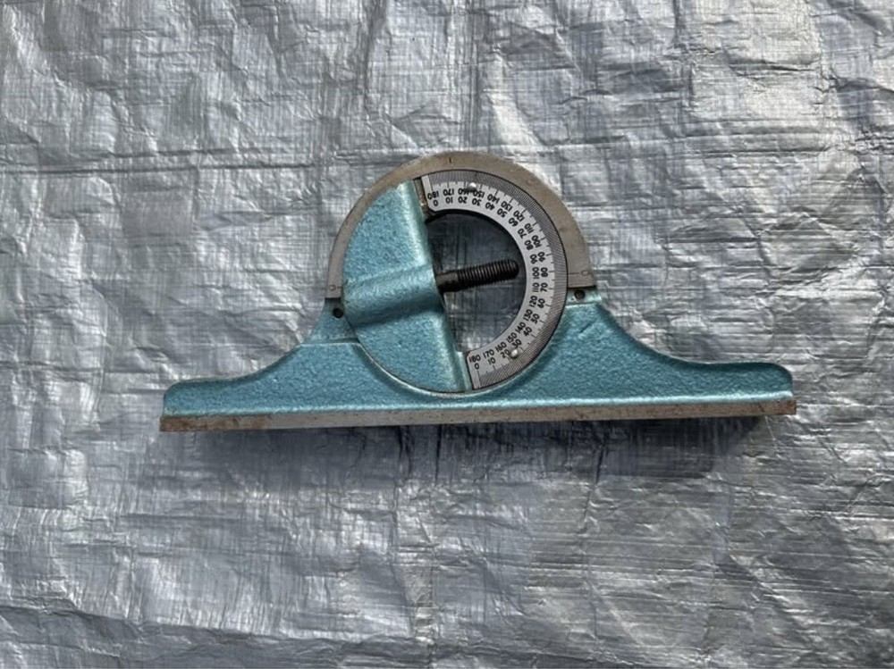 Protractor Head w/ Bubble Level  Combination Square Head