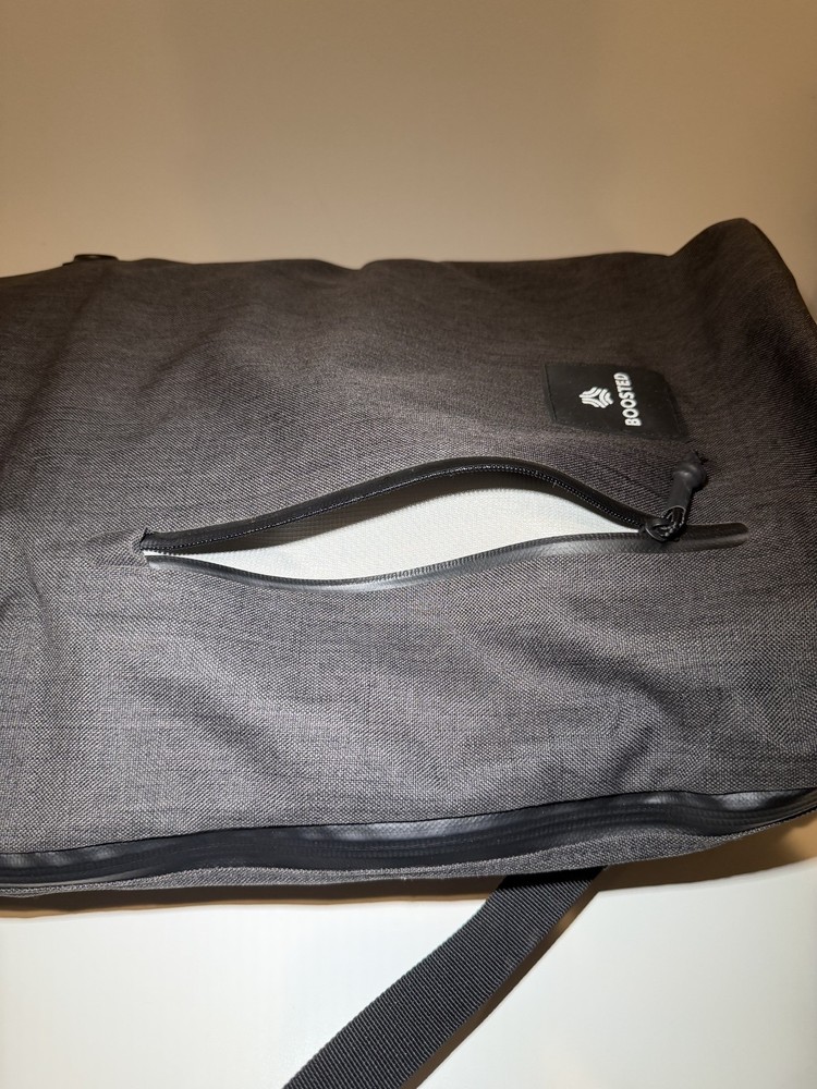 NWOT Authentic Boosted Board Backpack Daypack - Skateboard Carry Bag