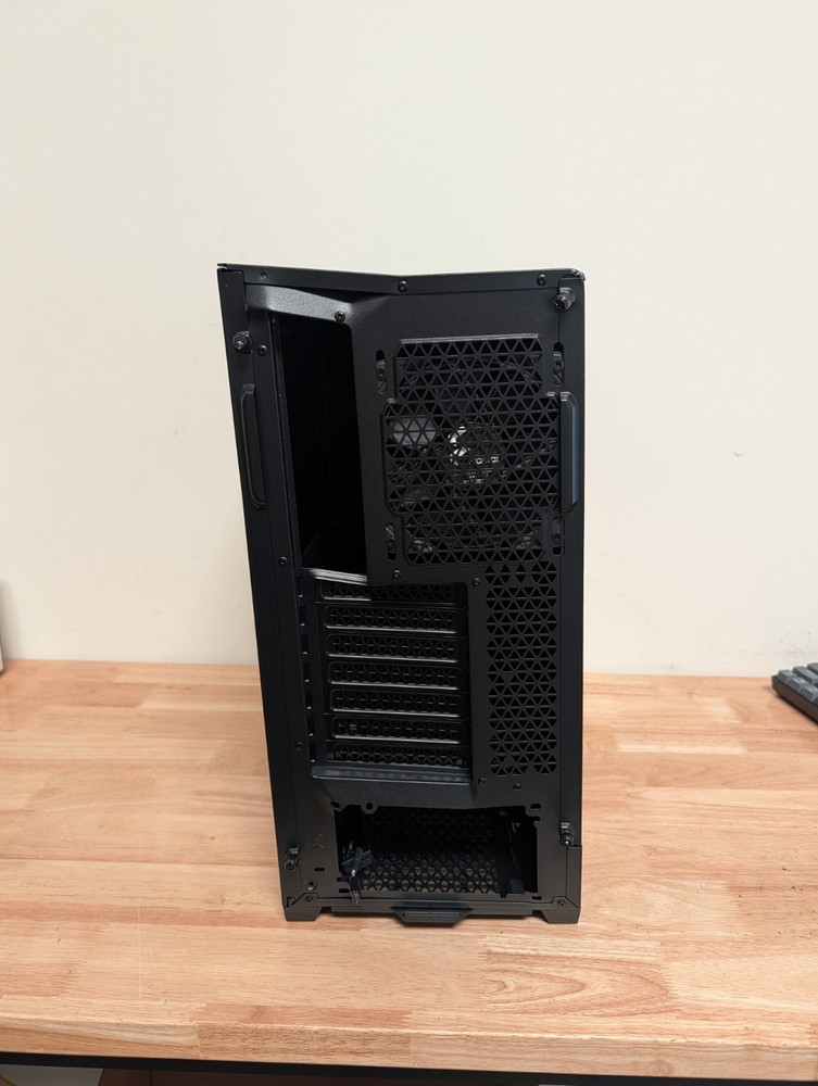 Fractal Design Pop Silent Black ATX Sound Damped Solid Panel Mid Tower Computer