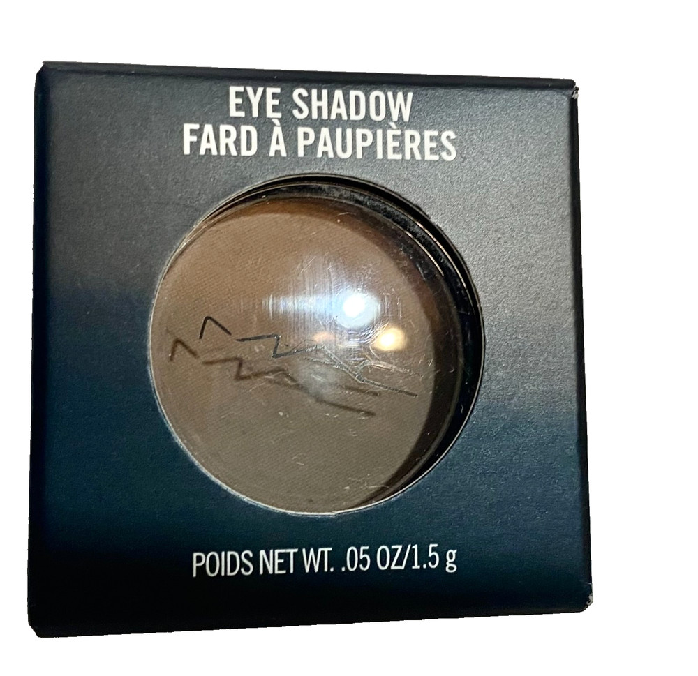 MAC Eyeshadow  Sandstone (Matte )  Full Size New