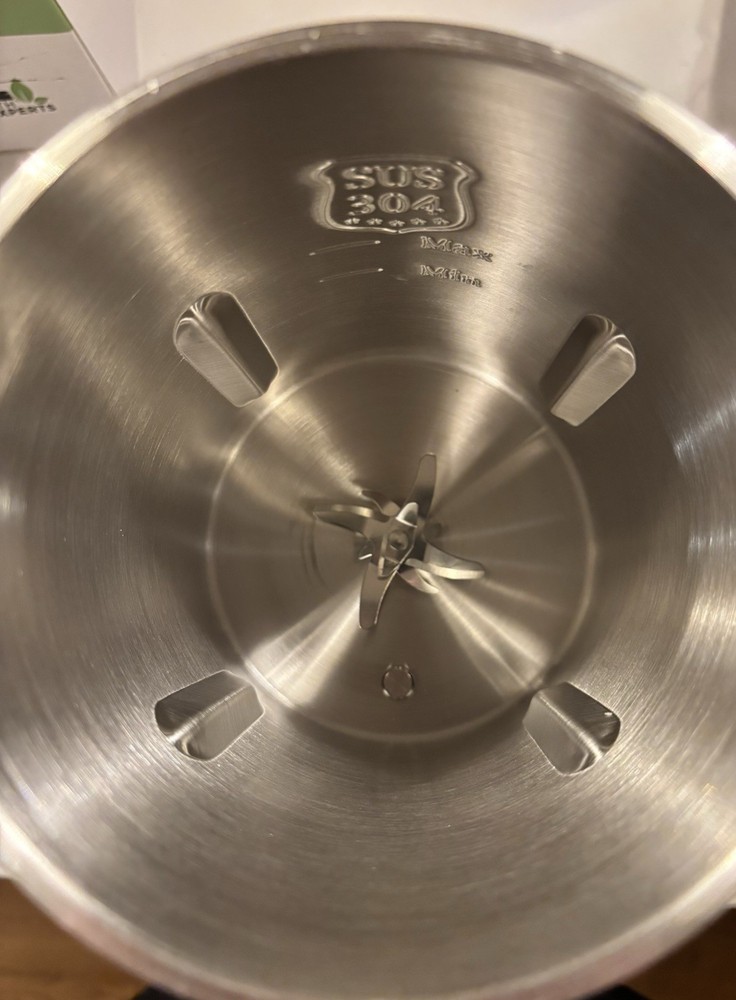 NUTRI Plant-Based Milk Maker Open Box, Mint