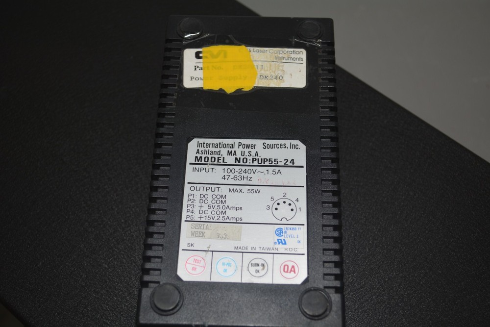 ^ CVI DIGIKROM 240 Meter Computer-Controlled Monochromator #X512