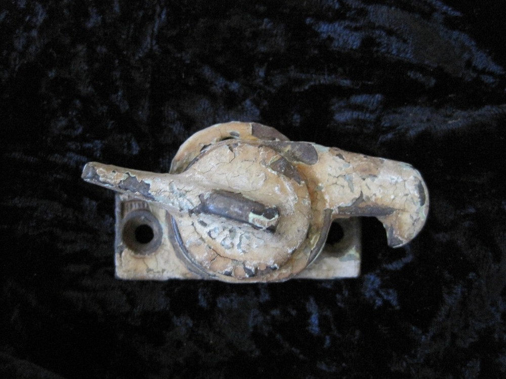 Door Lock Lever Antique Handle 2" Mount Claw