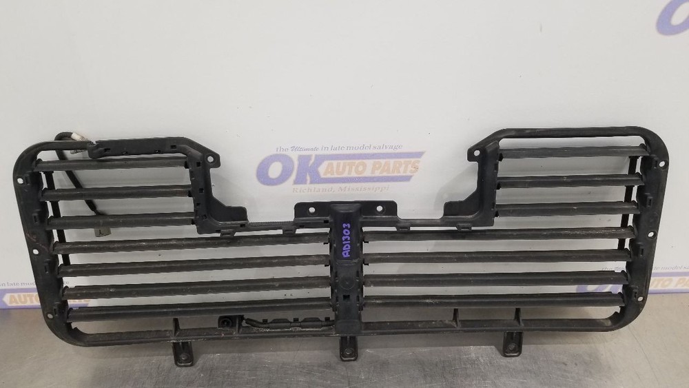 18 CHEVY SILVERADO 1500 5.3L AIR SHUTTER ASSEMBLY