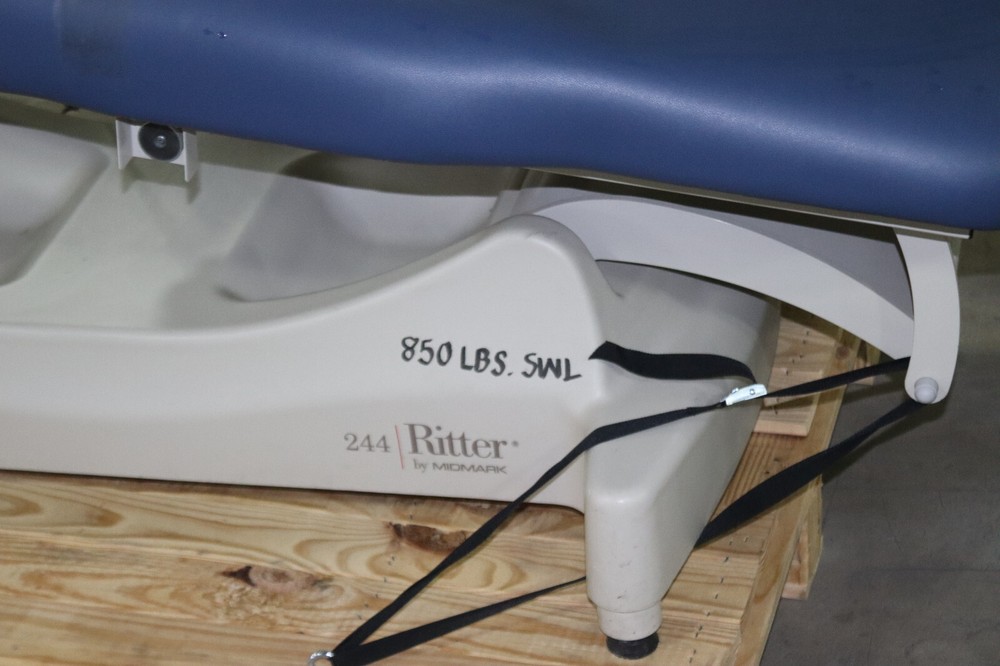 Midmark Ritter 244 Exam Chair