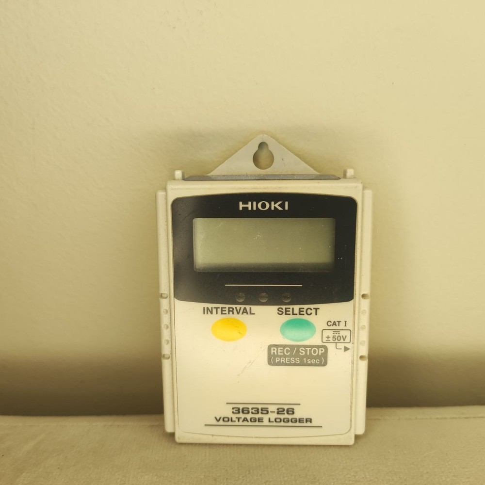 Hioki 3635-26 Voltage Data Recorder - Year 2003 - Used