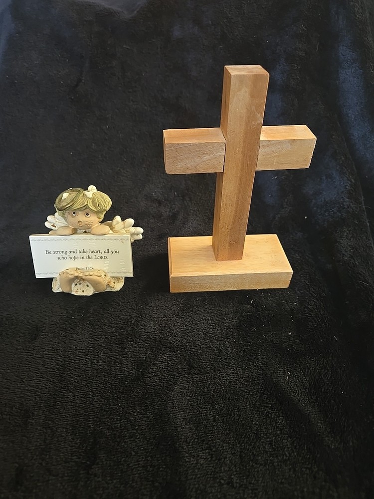 Wood Cross And Angle With Scripture Cards