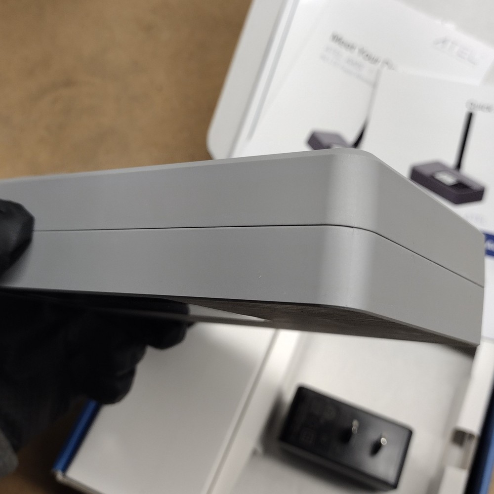 ATEL Axis 1 4G LTE Fixed Wireless Access V810A w/Battery & USB Adptr - OpenBox