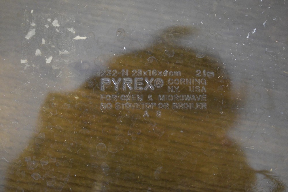 Pyrex 232-N Amber Smokey Glass Baking Dish 2 Quart 11x7 Rectangular Made in USA