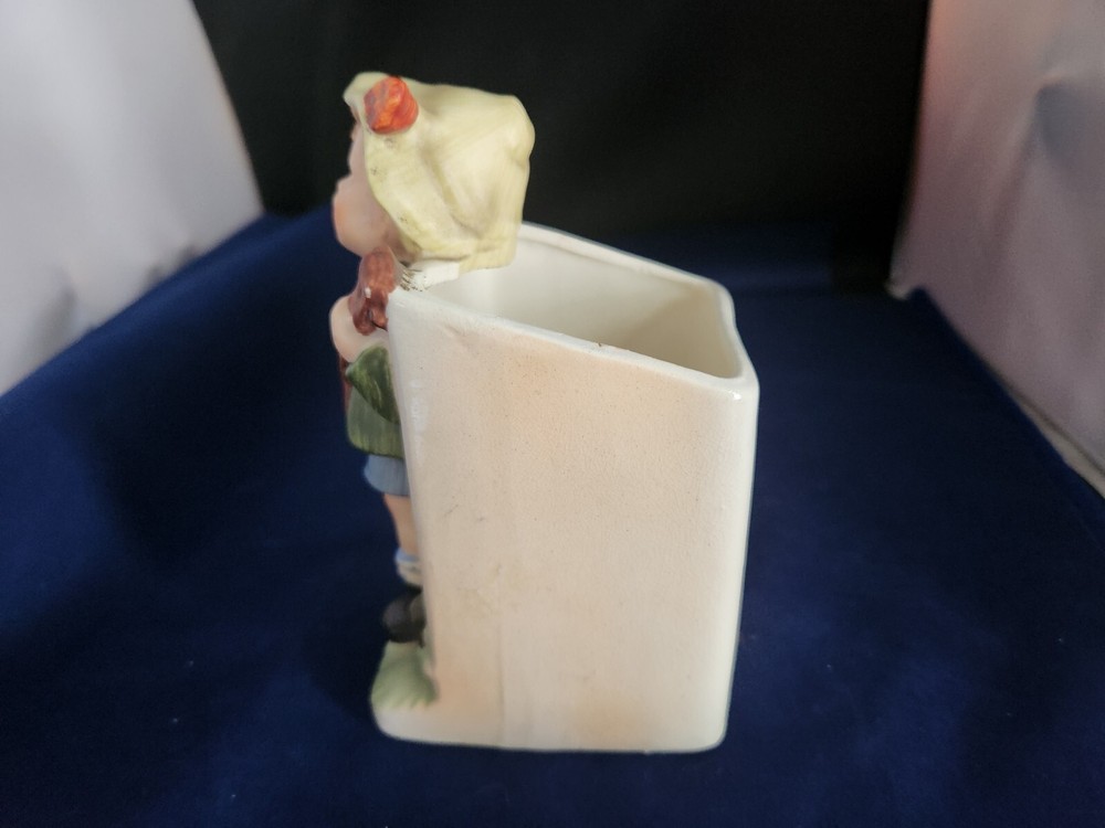 Vintage Napco Ceramic Boy With Banjo Planter