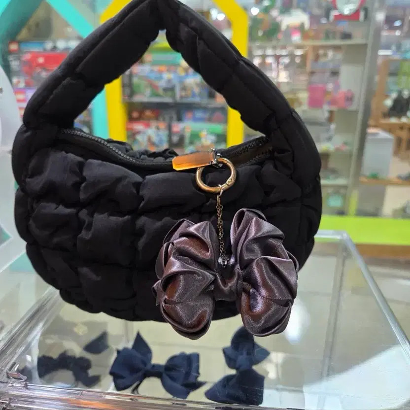 Cloud Bag + Ribbon Keyring Set, New