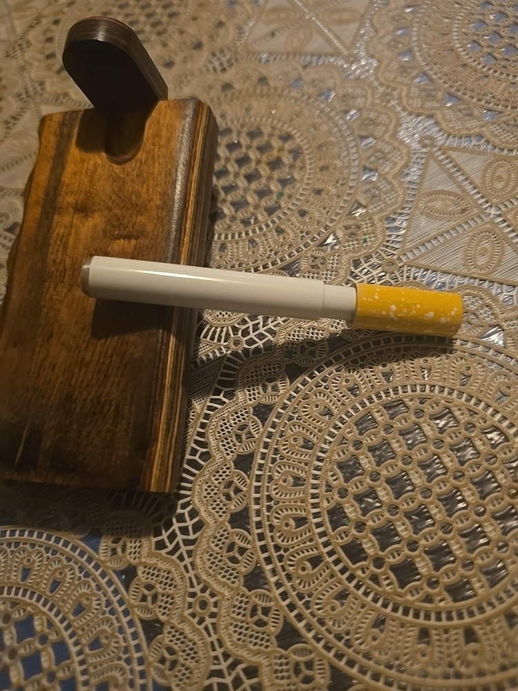 One Hitter With Wood Stash