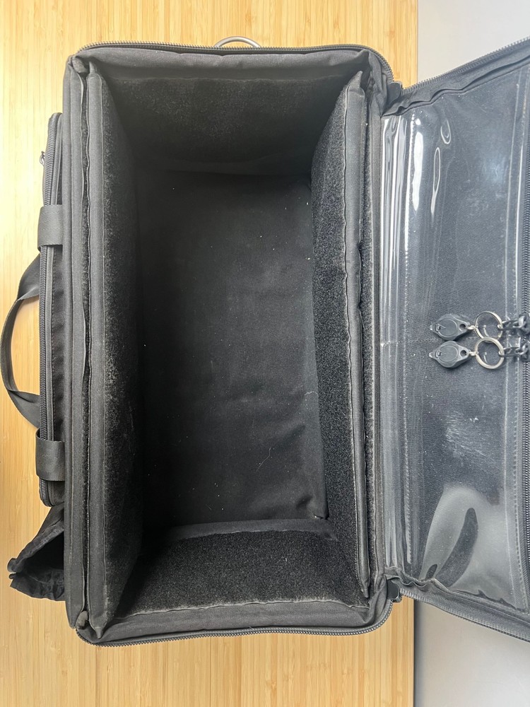 SHAPE Camera Bag with Removable Pouches (SBAG) - Great Condition