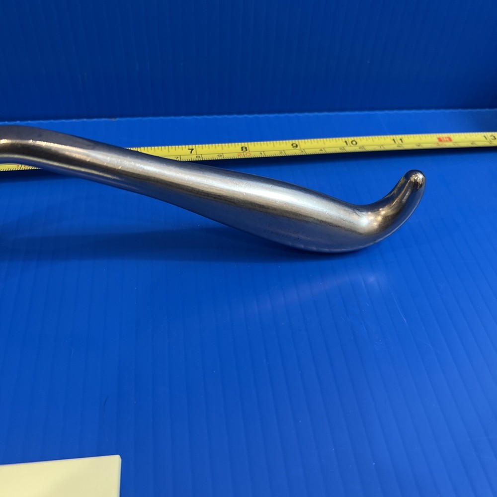 V. Mueller SU3450 C. W. Mayo Abdominal Retractor