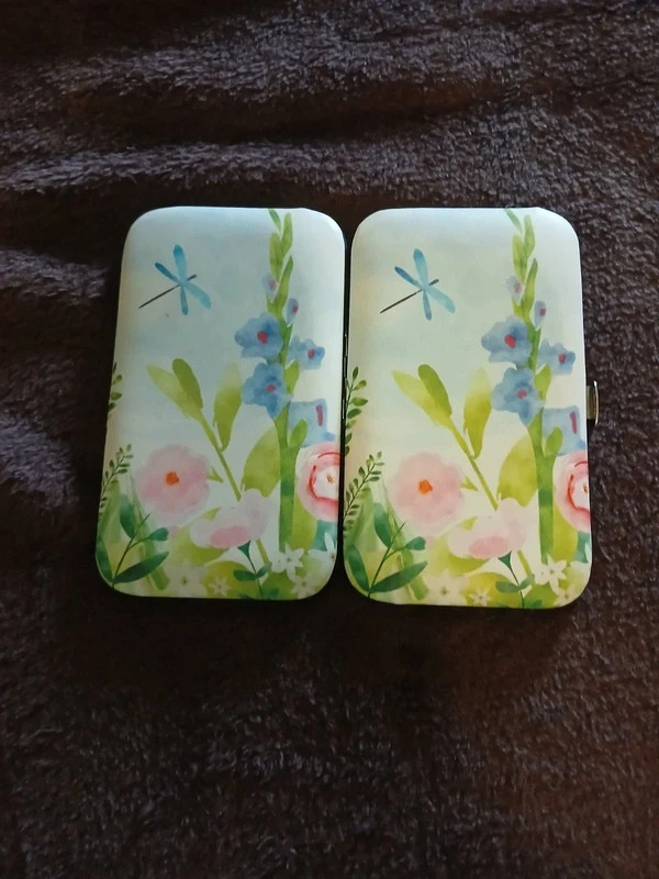 Tweezer case (empty)