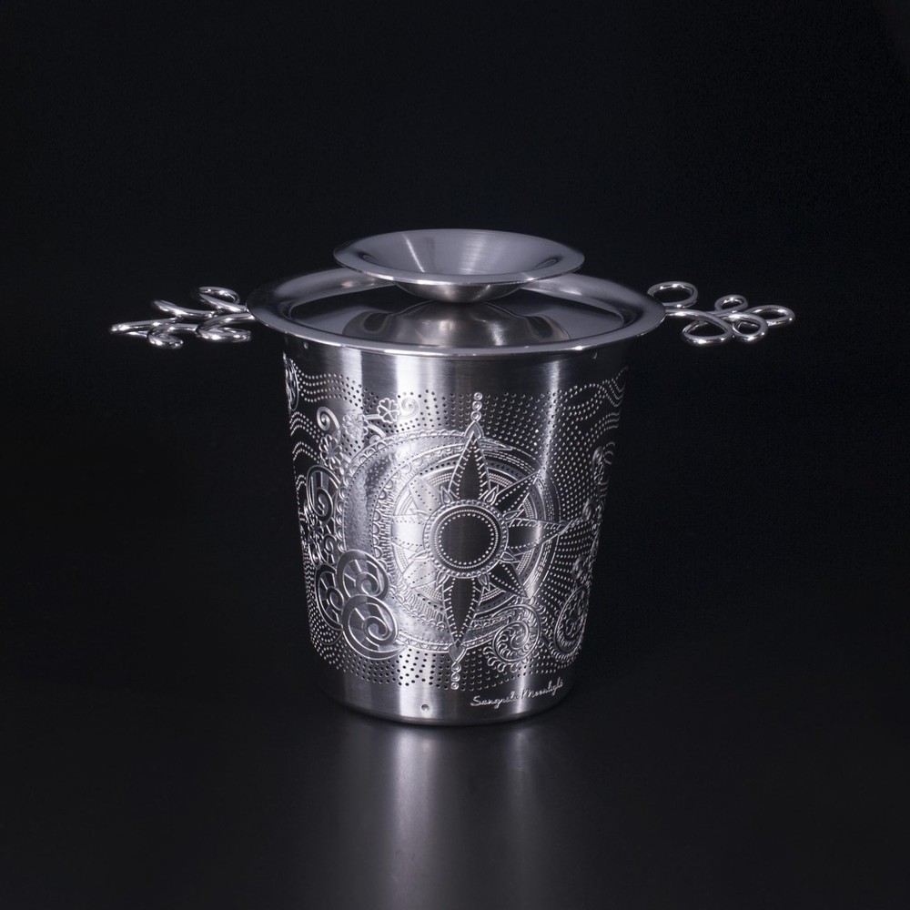 Luxury Tea Strainer Set - Stainless Steel Infuser with Diamond Patterns, Crys...