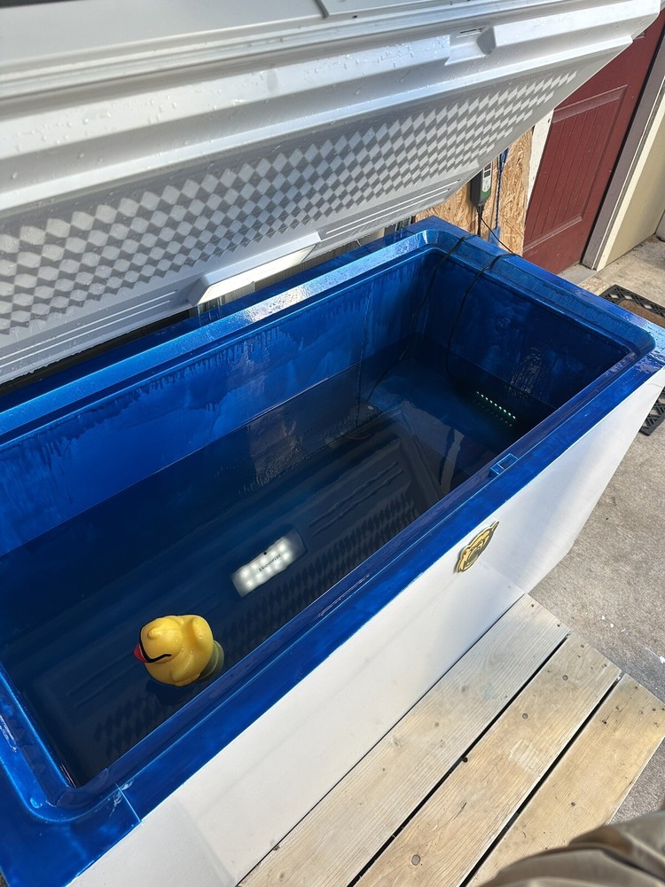 Cold Plunge Ice Bath for Cold Therapy.